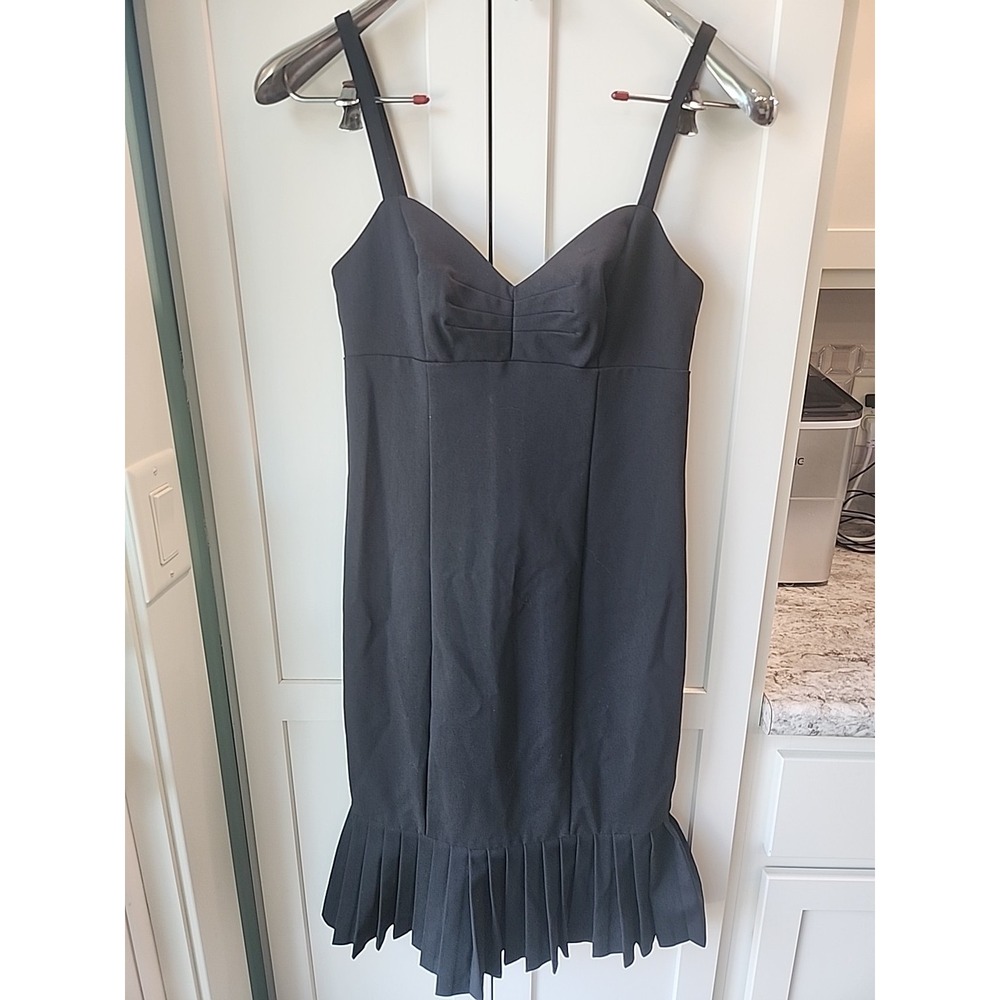 Express Design Studio Women's 0 Little Black Dress Straps Lined Romantic NWT‎